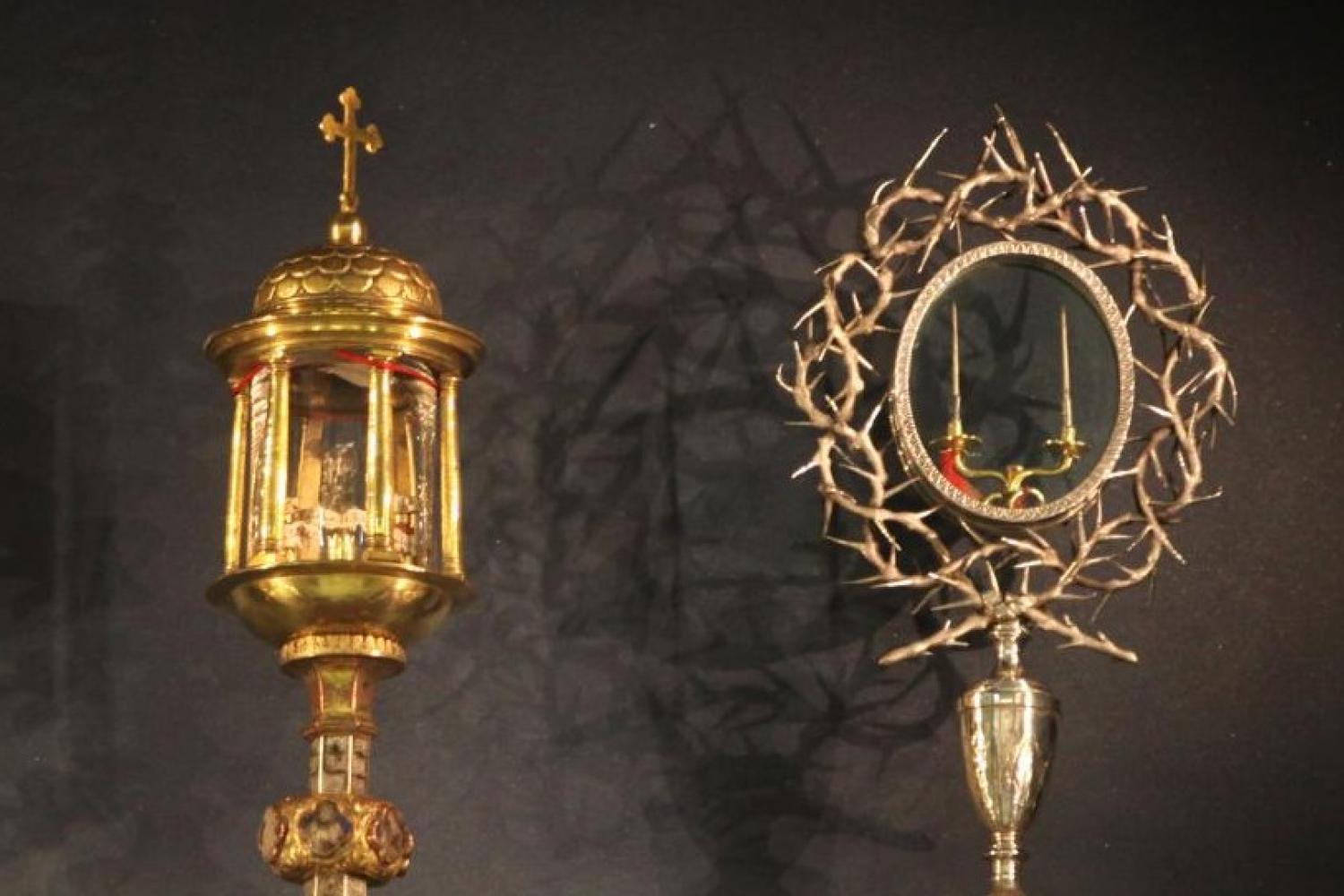 Relics of the True Cross and Crown of Thorns